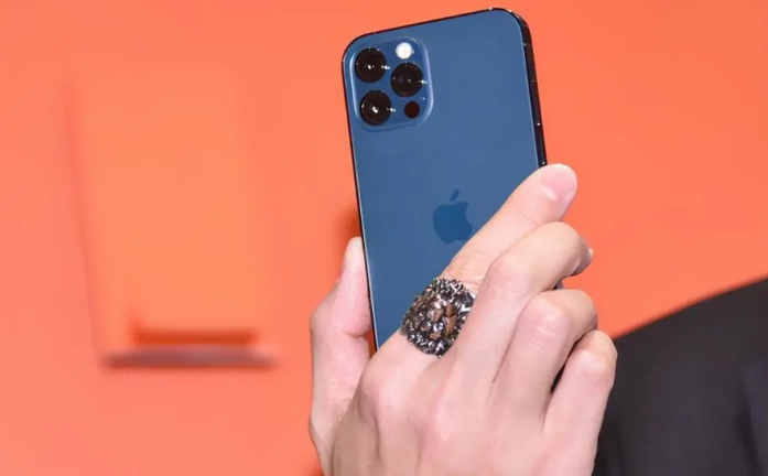 兰溪苹果手机维修分享iPhone12系列重启方法教程 